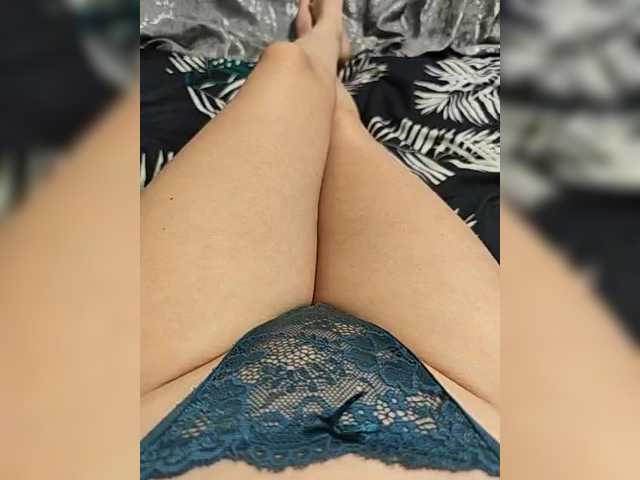 Kiskis-s's BongaCams show and profile