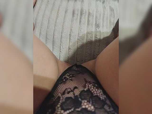 Kiskis-s's BongaCams show and profile