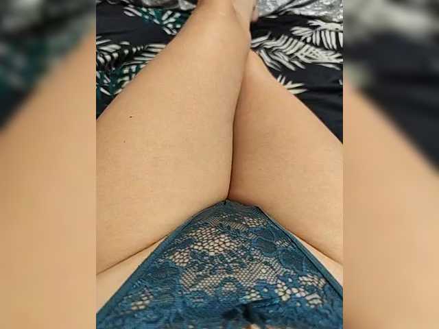 Kiskis-s's BongaCams show and profile