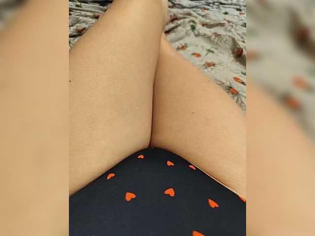 Kiskis-s's BongaCams show and profile