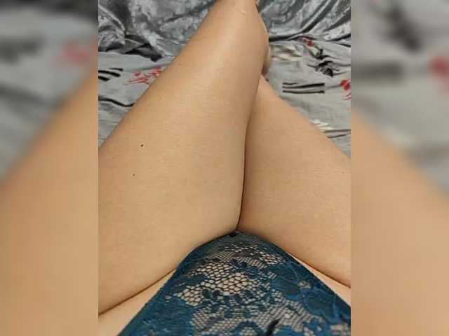 Kiskis-s's BongaCams show and profile