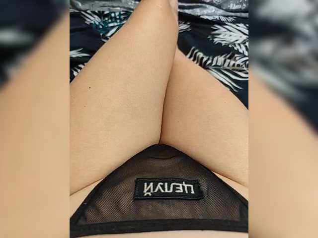 Kiskis-s's BongaCams show and profile