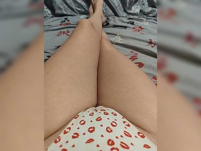 Kiskis-s's BongaCams show and profile