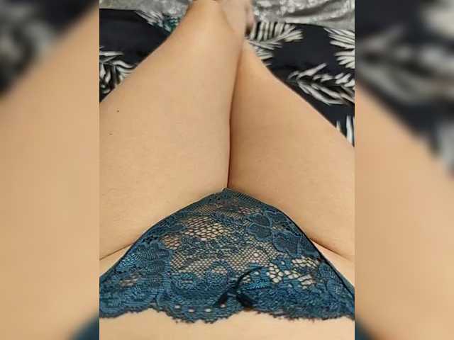 Kiskis-s's BongaCams show and profile