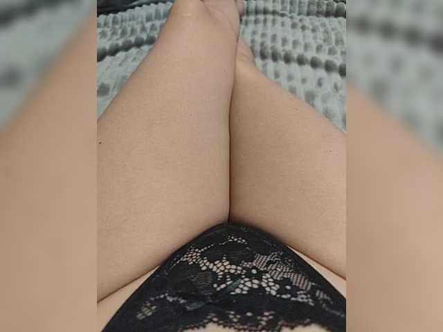 Kiskis-s's BongaCams show and profile