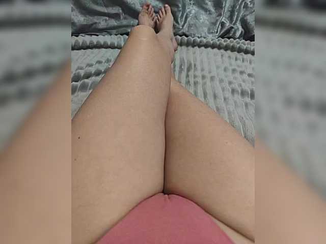 Kiskis-s's BongaCams show and profile