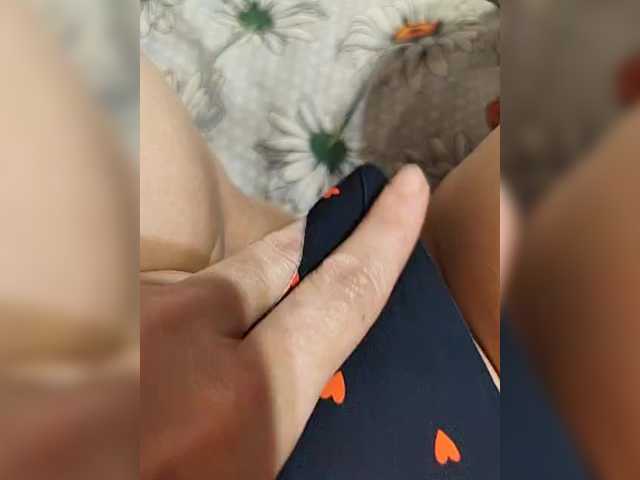 Kiskis-s's BongaCams show and profile