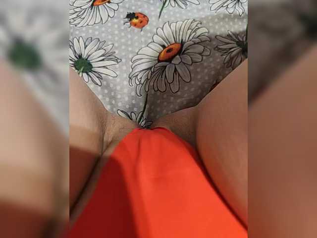 Kiskis-s's BongaCams show and profile