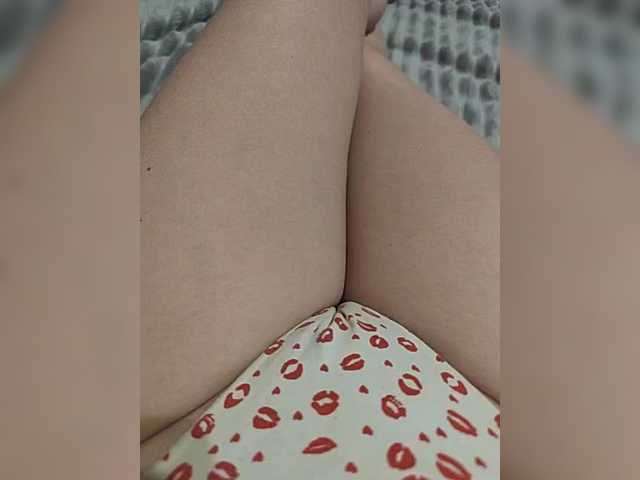 Kiskis-s's BongaCams show and profile