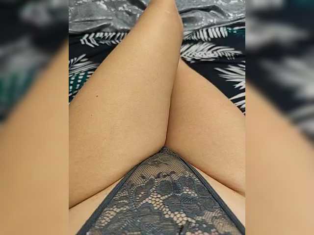 Kiskis-s's BongaCams show and profile