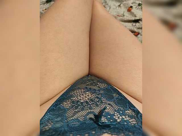 Kiskis-s's BongaCams show and profile