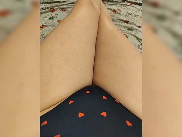 Kiskis-s's BongaCams show and profile