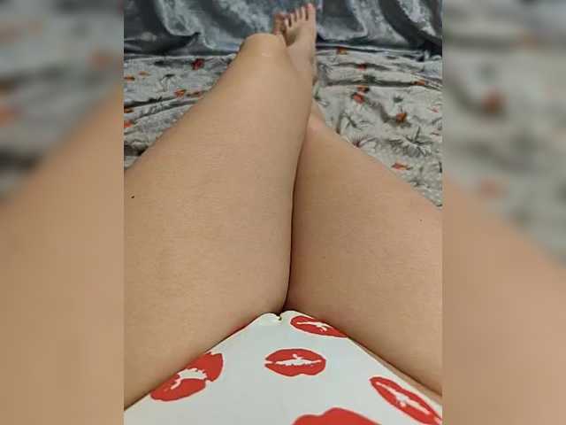 Kiskis-s's BongaCams show and profile