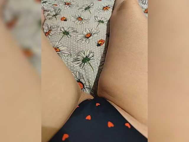 Kiskis-s's BongaCams show and profile