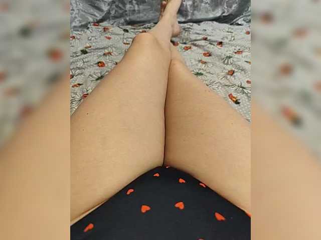 Kiskis-s's BongaCams show and profile