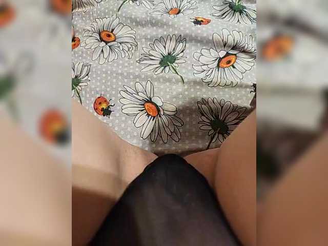 Kiskis-s's BongaCams show and profile