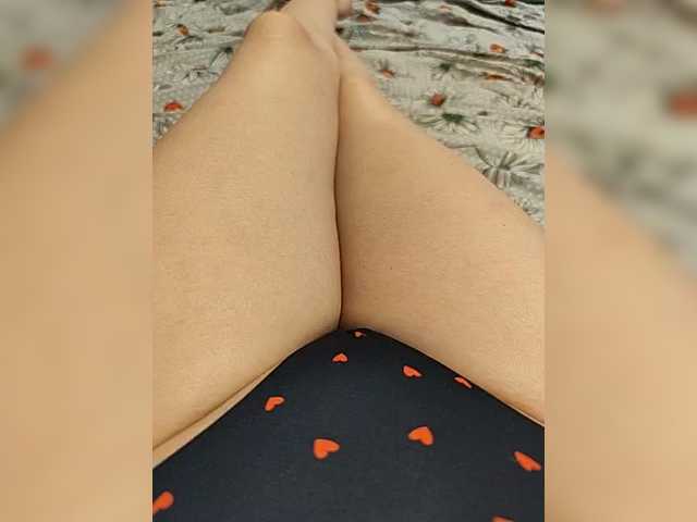 Kiskis-s's BongaCams show and profile