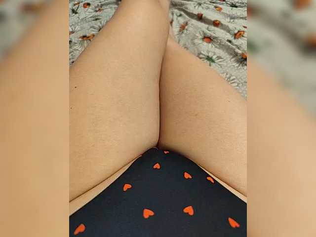 Kiskis-s's BongaCams show and profile