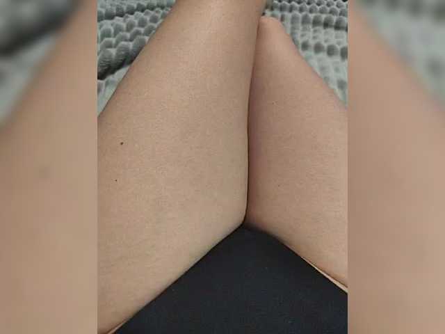 Kiskis-s's BongaCams show and profile