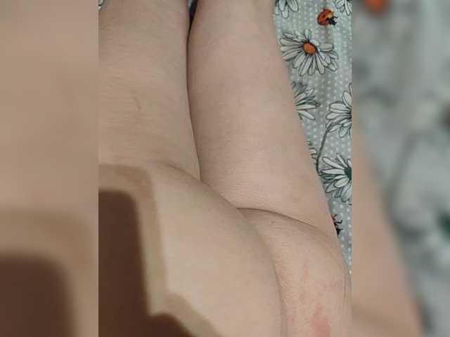 Kiskis-s's BongaCams show and profile