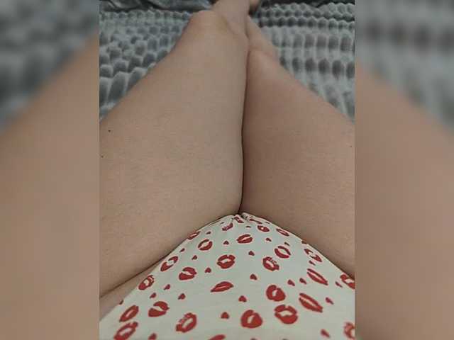 Kiskis-s's BongaCams show and profile