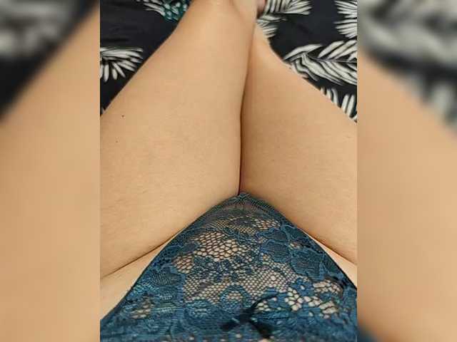 Kiskis-s's BongaCams show and profile