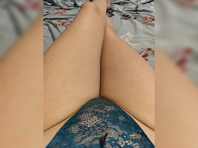 Kiskis-s's BongaCams show and profile