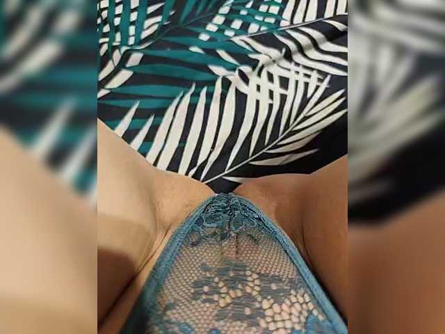 Kiskis-s's BongaCams show and profile