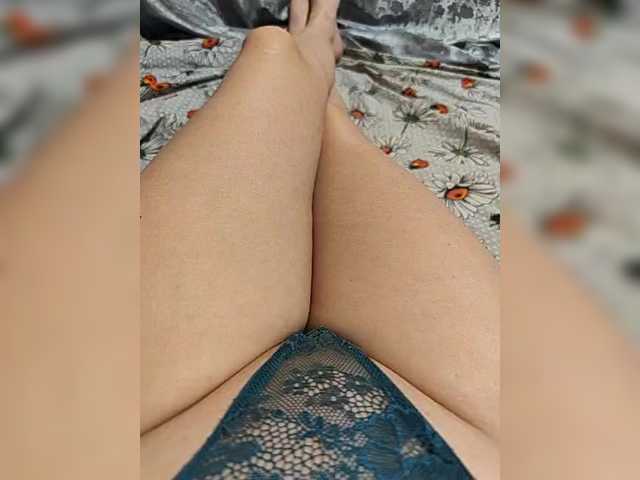 Kiskis-s's BongaCams show and profile