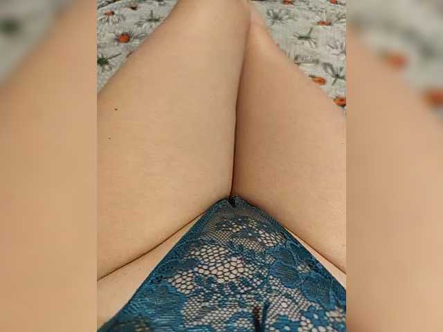 Kiskis-s's BongaCams show and profile