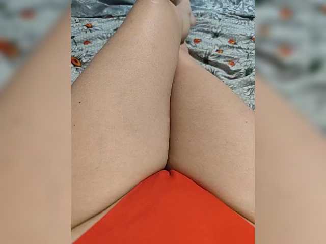 Kiskis-s's BongaCams show and profile