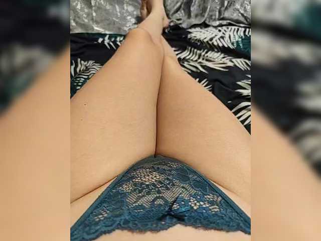 Kiskis-s's BongaCams show and profile