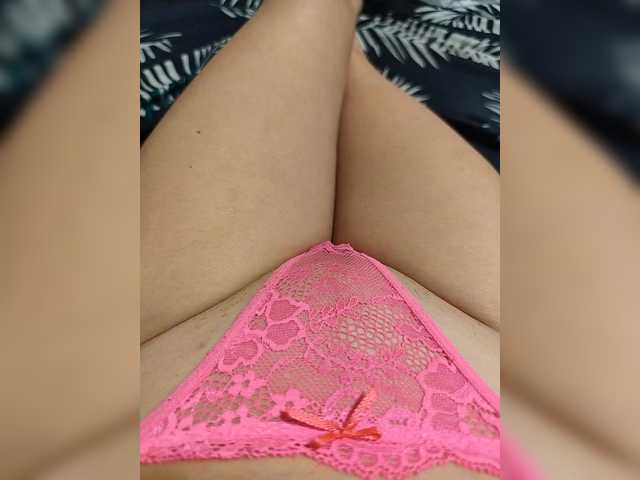 Kiskis-s's BongaCams show and profile