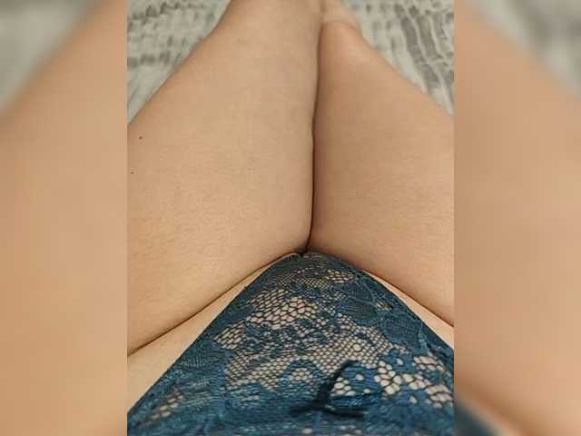 Kiskis-s's BongaCams show and profile