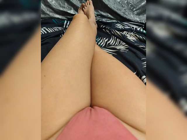 Kiskis-s's BongaCams show and profile