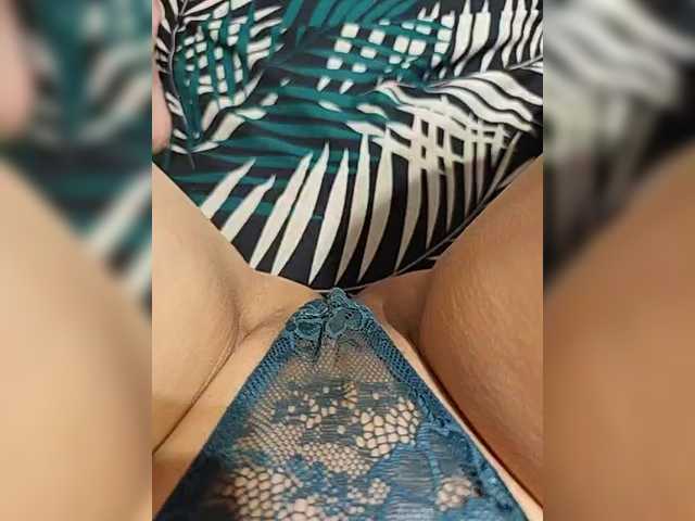 Kiskis-s's BongaCams show and profile