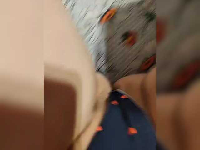 Kiskis-s's BongaCams show and profile