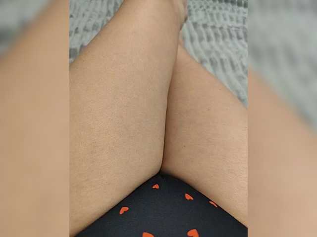 Kiskis-s's BongaCams show and profile