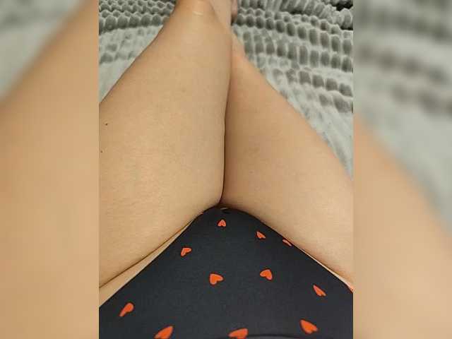 Kiskis-s's BongaCams show and profile