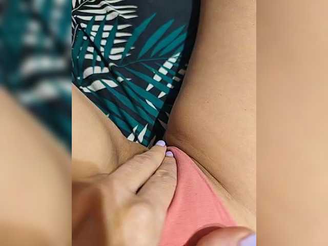 Kiskis-s's BongaCams show and profile