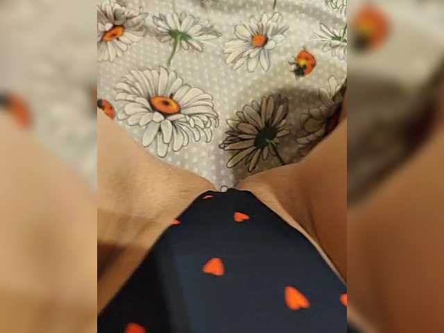 Kiskis-s's BongaCams show and profile