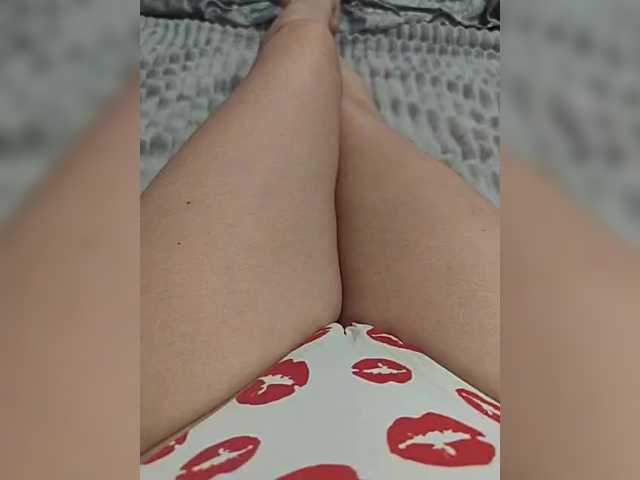 Kiskis-s's BongaCams show and profile