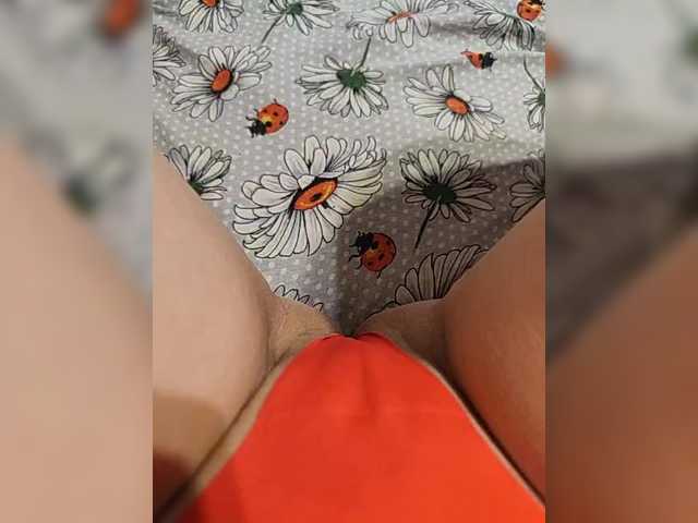 Kiskis-s's BongaCams show and profile