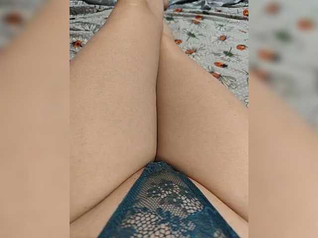 Kiskis-s's BongaCams show and profile