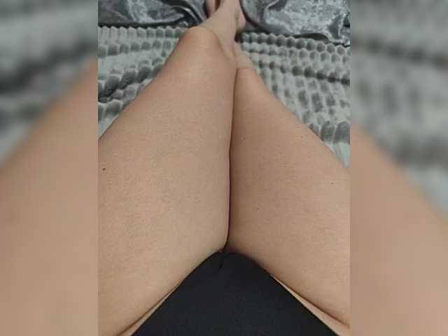 Kiskis-s's BongaCams show and profile