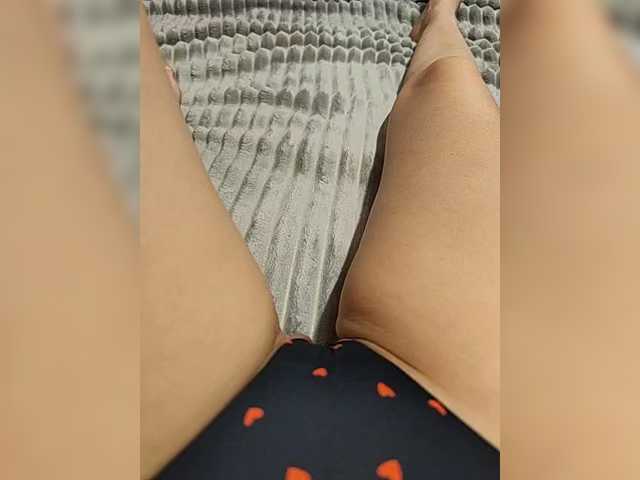 Kiskis-s's BongaCams show and profile