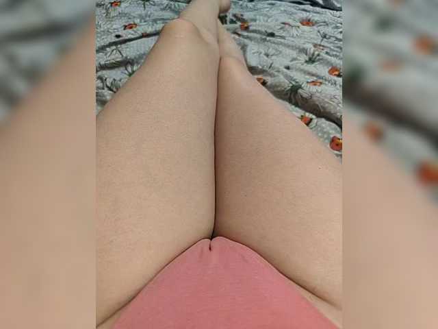 Kiskis-s's BongaCams show and profile