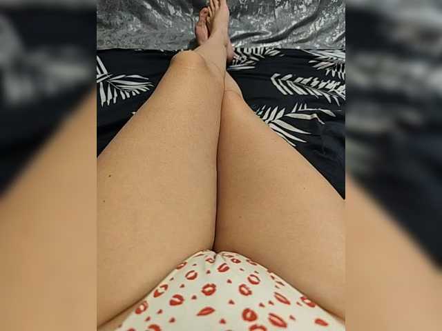 Kiskis-s's BongaCams show and profile