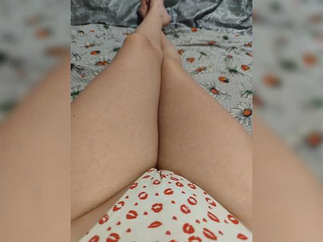 Kiskis-s's BongaCams show and profile