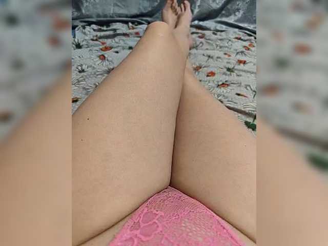 Kiskis-s's BongaCams show and profile